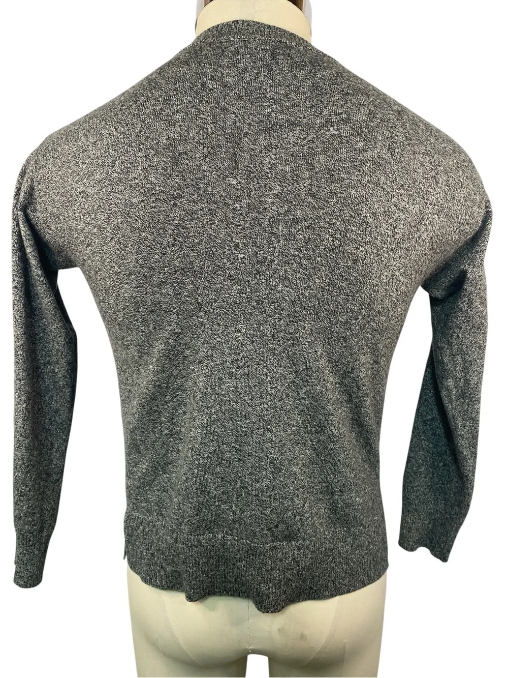 GAP Gray and Black Geometric Crewneck Sweater Men’s Small